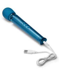 Le Wand Petite Rechargeable Massager - Blue